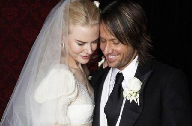 Nikolė Kidman per antrąsias savo vestuves vilkėjo Balenciagos suknelę