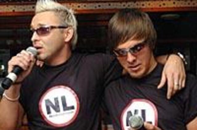 Keiksmažodžiai dainų tekstuose - kūrybinio polėkio apraiška 