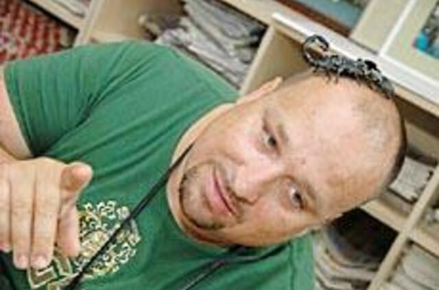 Siaubūnai šeimininko neskriaudžia 