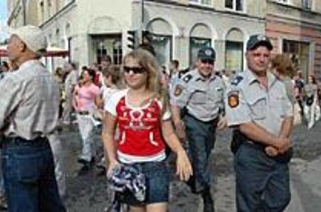 Į policiją - tik su nepriekaištinga reputacija 