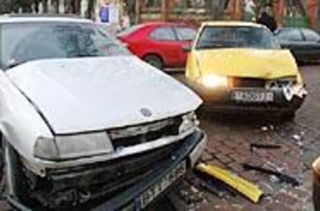 Inicijuojami taisyklių pakeitimai 