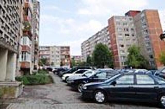 Plėsti aikšteles kiemuose galima ir patiems 