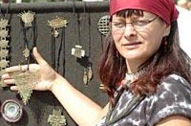 "Mano papuošalai - meniškoms sieloms"