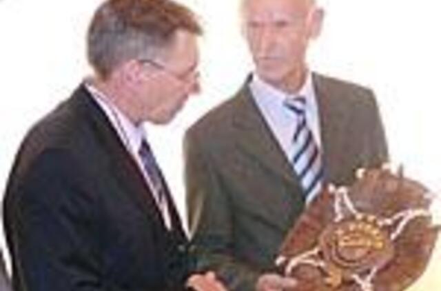 Šeimų krepšinio idėja - tarptautiniu lygiu 