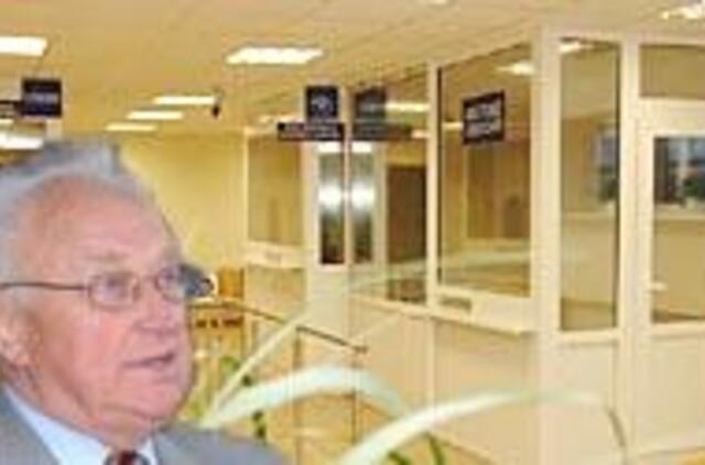 Pasieniečiai skaičiuoja dovanoto arklio dantis 