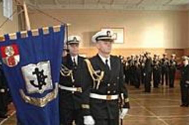 Pirmakursiai jūrai prisiekė tik prieš Kalėdas 