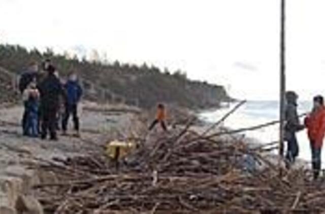 Paplūdimių gelbėtojai išgąsdino parko direktorę 
