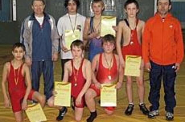 Šiauliuose - debiutantų staigmenos 