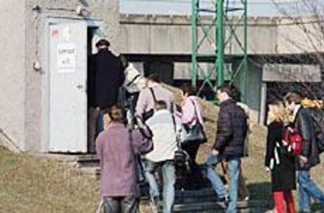 Griauti ar negriauti sovietmečio reliktą - slėptuvę? 