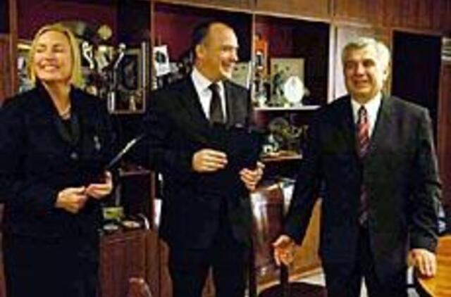 Jūrų verslo "vilkas" globos klasikinę muziką 