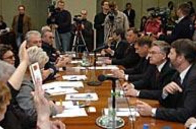 Dalyvauti Tarybos komitetų posėdžiuose bus privaloma 