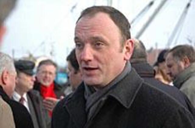 Laikinai nušalintas departamento direktorius 