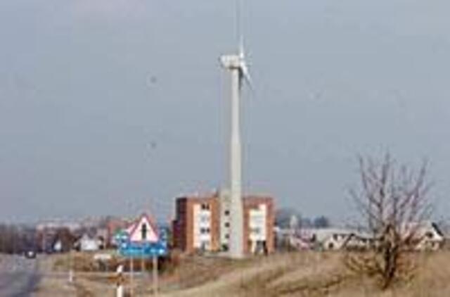 Vėjo jėgainės lietuvius ir žavi, ir baugina 