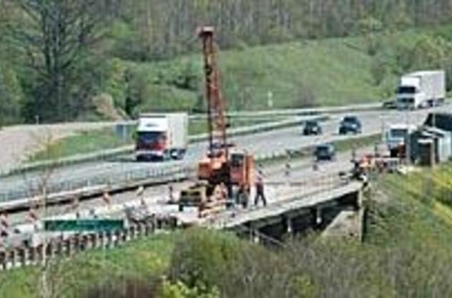 Į Vilnių ir Kauną - kliūčių ruožu 