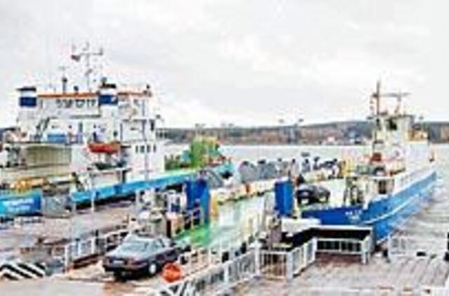 Keltų kapitonams per dieną tenka švartuotis 40 kartų 