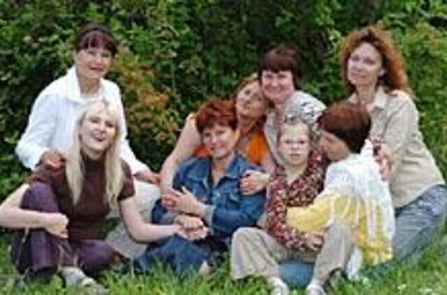 Jaunoms šeimoms - neįkainojama mamų patirtis ir pagalba 