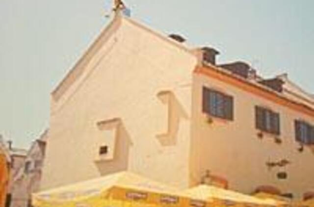 Senamiestyje laimę neš kaminkrėtys 