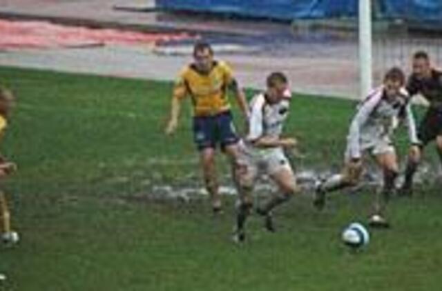 Įmirkusioje aikštėje "Atlantas" taškų nepelnė