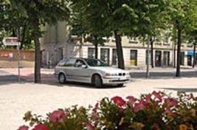 Centrinė gatvė - pavojų ir triukšmo zona