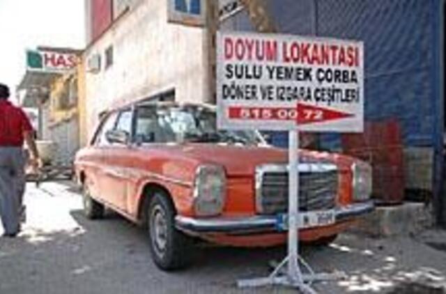 Turkijoje be signalo vairuoti nepatariama 