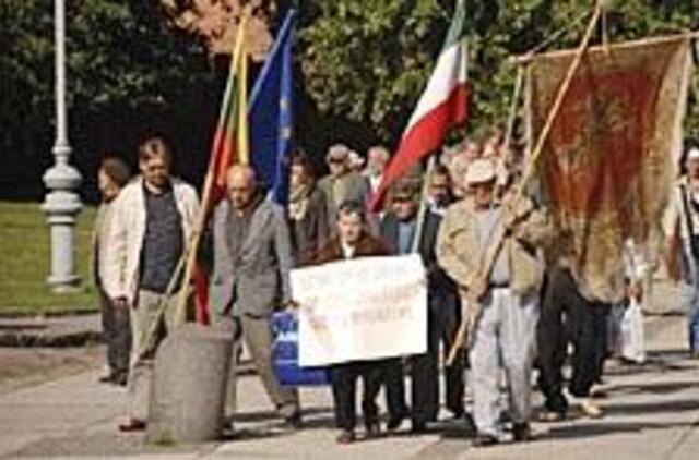 Aktyvistai reikalauja sakralios aikštės 