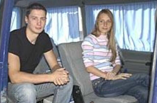 Mėlynojo autobusiuko likimas pakibo ant plauko 