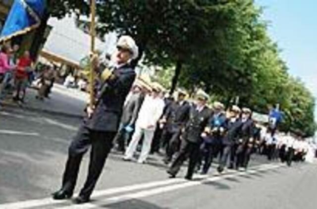 Įsižeidė ir kapitonai 