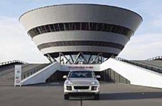 Valstybėms - grasinimai, gamintojams - prievolė