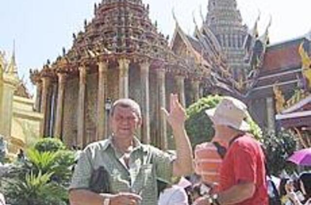 Didžiausias Tailando stebuklas - gyvenimo džiaugsmą skleidžiantys tajai