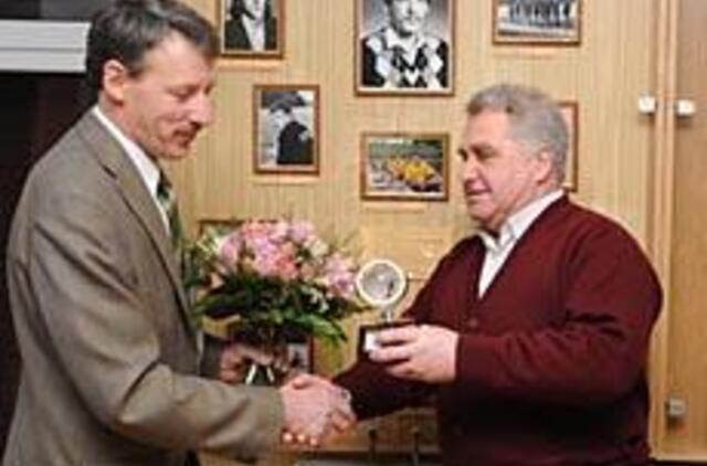 Zigmantas Gudauskas su irklais negali išsiskirti