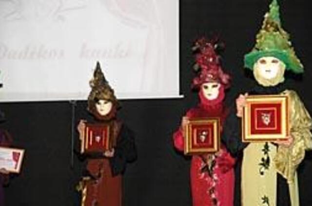 Po "Padėkos kaukėmis" - studentiškos grimasos