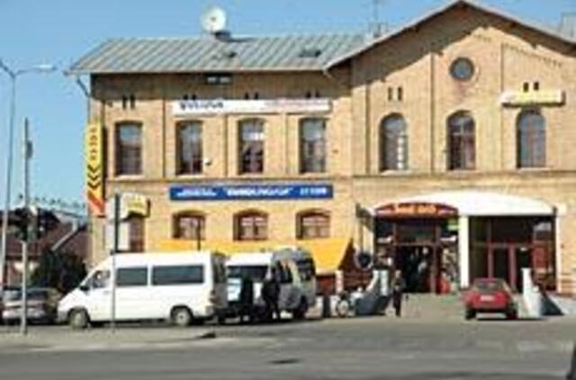 Nelegalūs vežėjai persikraustė į kitą stotį