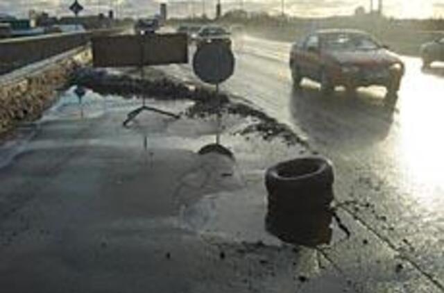 Gatvių remontas - politinių aistrų sūkuryje 