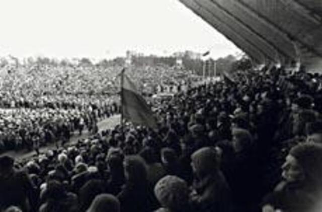 Sąjūdžio minėjimas - roko maršo dvasia