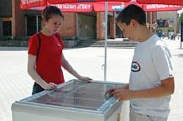 Nepilnamečių darbo paieškoms - suaugusiųjų kliūtys 