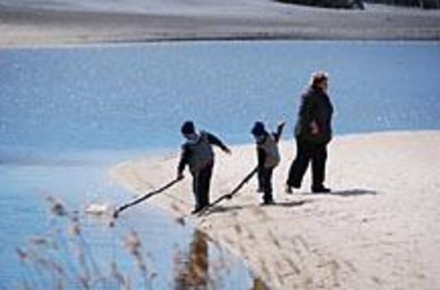Šventosios uostą "dengia" gyvenamųjų namų šešėliai