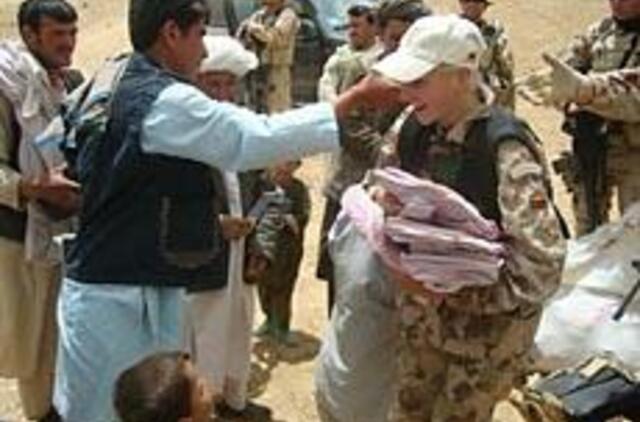 Svetimi karai drasko visuomenę