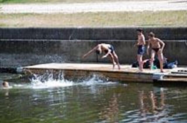 Maudynės Danėje - pavojingos 