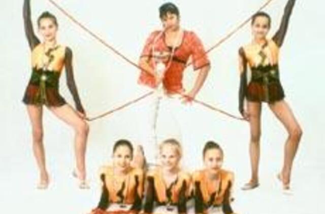 Gimnastėms - nugalėtojų taurė