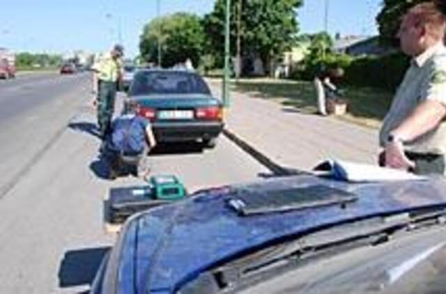 Netvarkingi vairuotojai tik įspėti