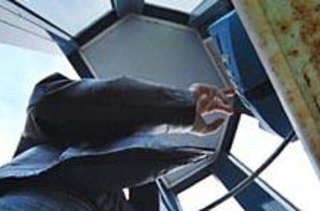 Mokami informaciniai skambučiai - "bausmė" už vaikų išdaigas