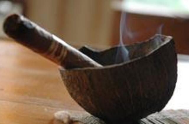 Ant tabako gaminių siūloma pateikti ir vaizdinę informaciją apie jo žalą