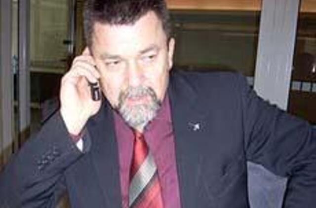 A. Matulas reiškia susirūpinimą dėl klaidinančios vaistų reklamos