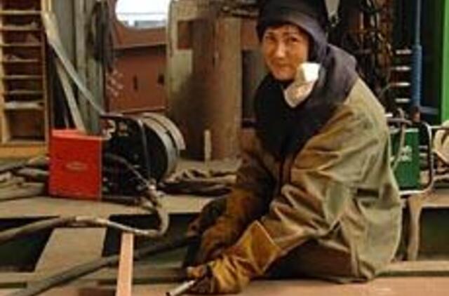 Vyriški darbai laukia moterų