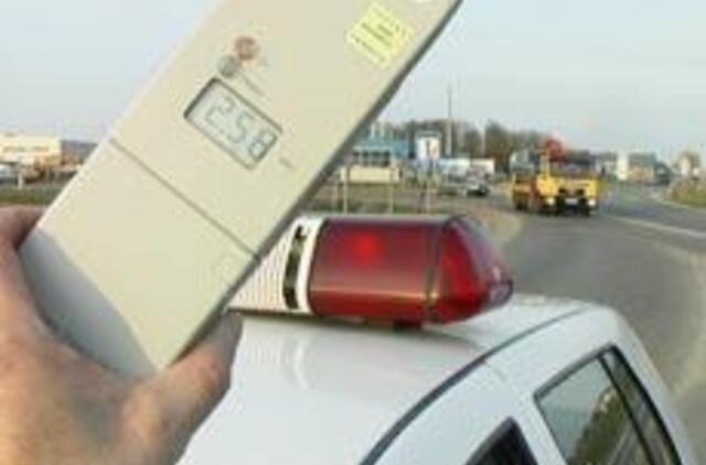 Baisioji kelių statistika - 233 prie vairo sėdo neblaivūs