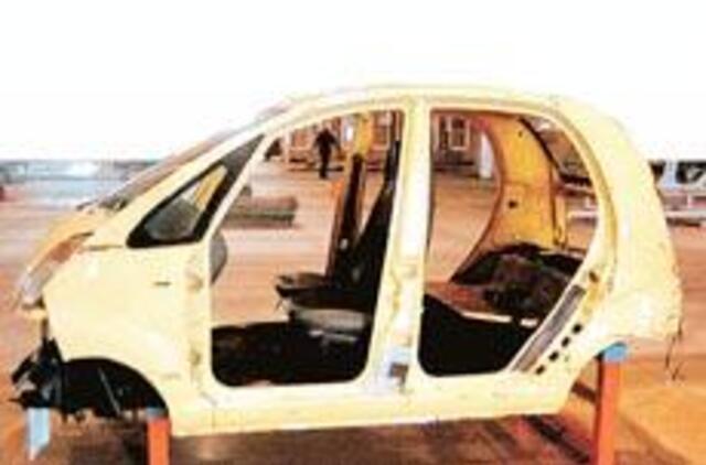 "Tata Nano" gali nebebūti pigiausiu