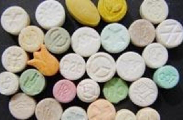 Baigta byla dėl narkotikų platinimo Klaipėdos mokyklos prieigose