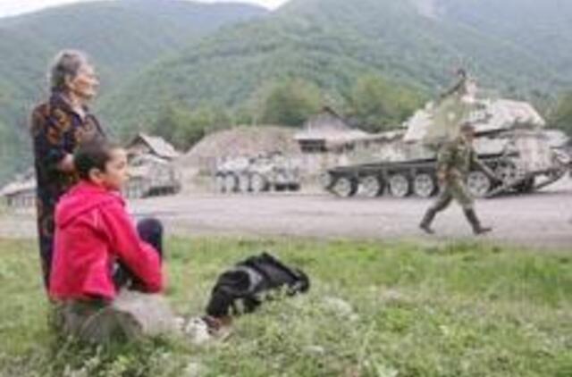Rusija stiprina savo pajėgas Abchazijoje