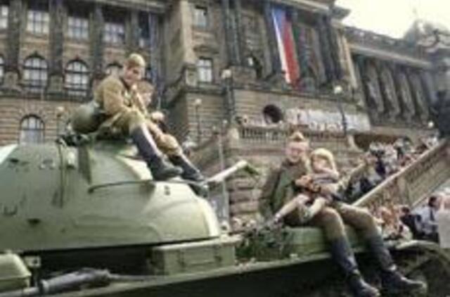 Čekija paminėjo 40-ąsias "Prahos pavasario" numalšinimo metines