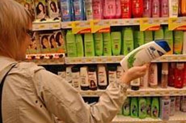 Chemijos džinas - šampūno buteliuke